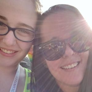 Meet your Posher, April